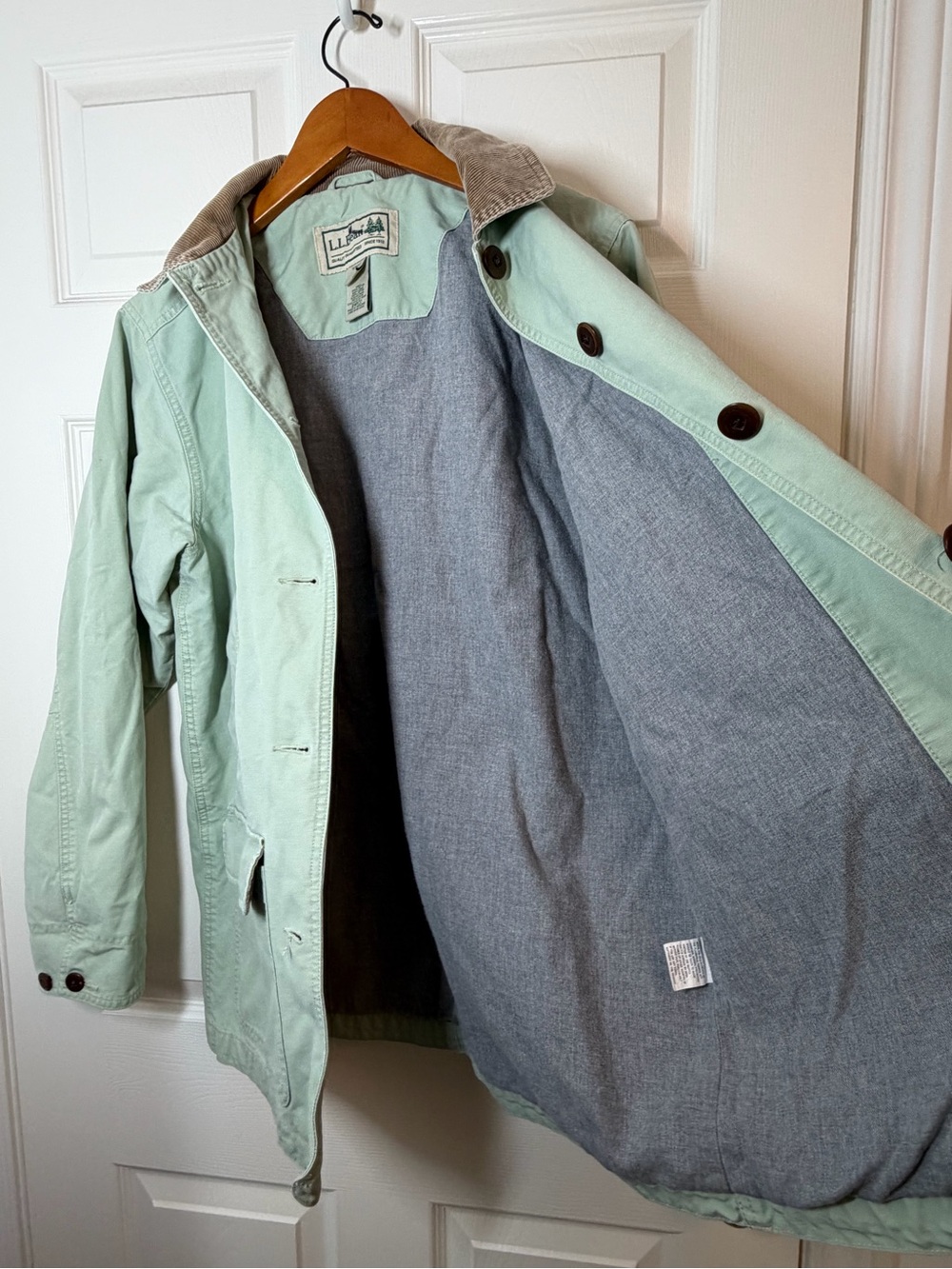 L.L. Bean Mint Green Cotton Utility Barn Jacket with Tan Corduroy Collar - Picture 9 of 12